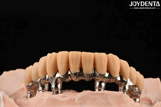 Κίτρινη Ρητίνη Προσωρινά Δόντια Λεία Επιφάνεια Επεξεργασία Ακριβής και Σταθερή